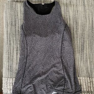 Lululemon top with built in bra